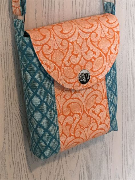 pattern to sew a crossbody rfid protected purse|rfid reader wallet.